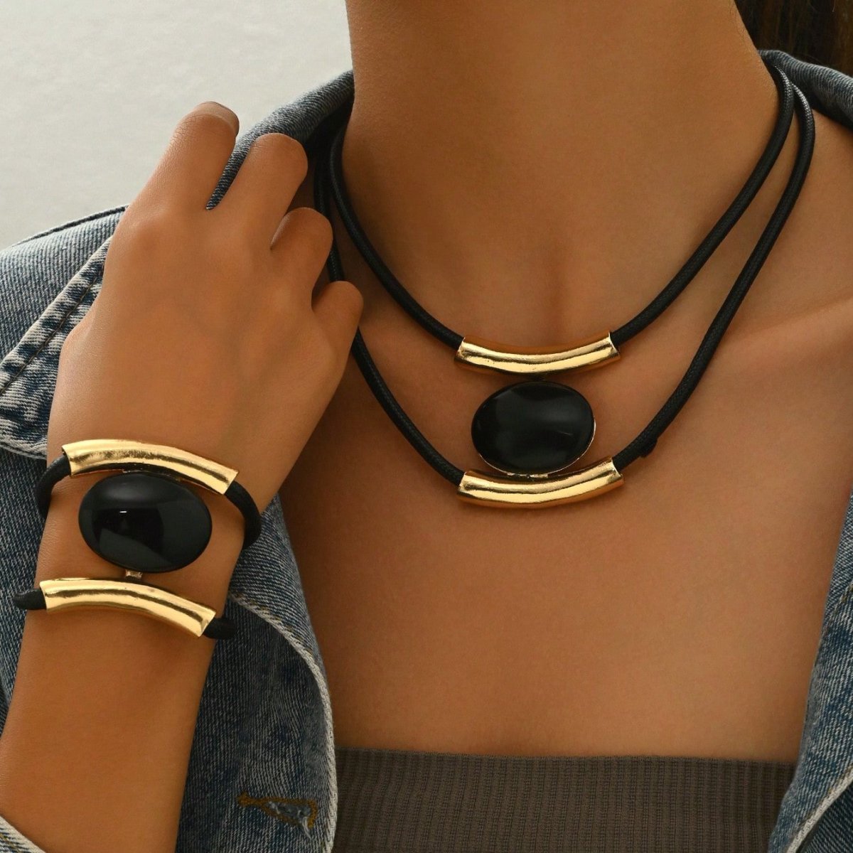 Bold Black & Gold Spiral Jewelry Set